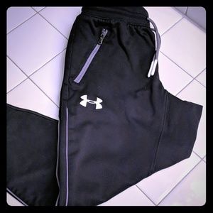 Under Armour, Boys Joggers, Black, Size Small, EUC